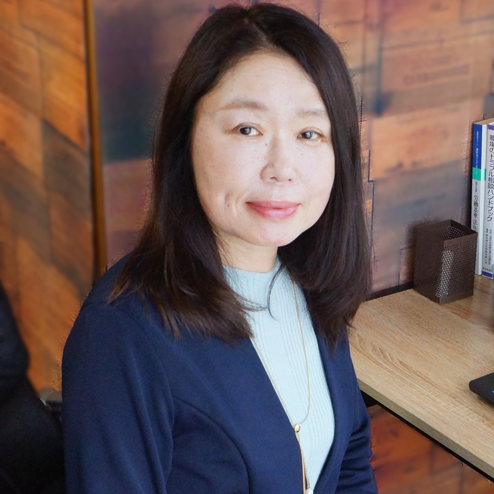 代表 宮本睦美